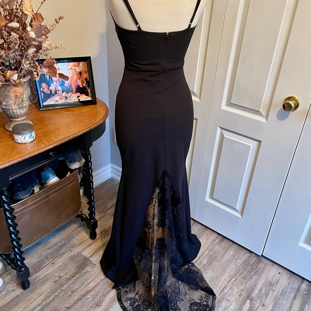 Size S Black evening dress, lace train. Worn once, like new.